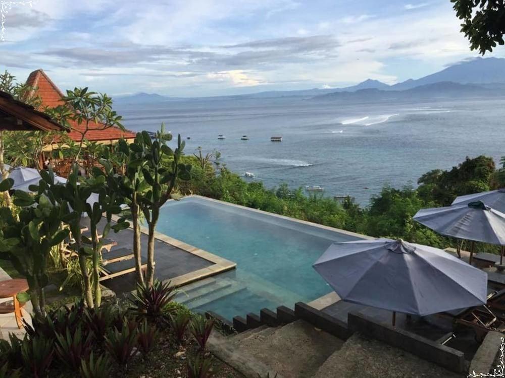 Lembongan Cliff Villas Extérieur photo
