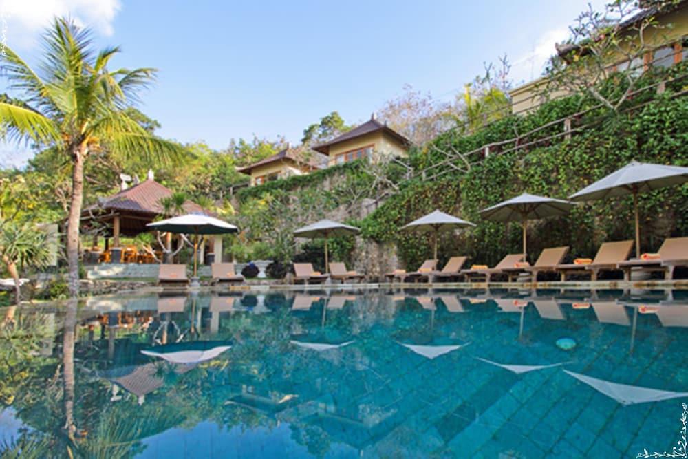 Lembongan Cliff Villas Extérieur photo
