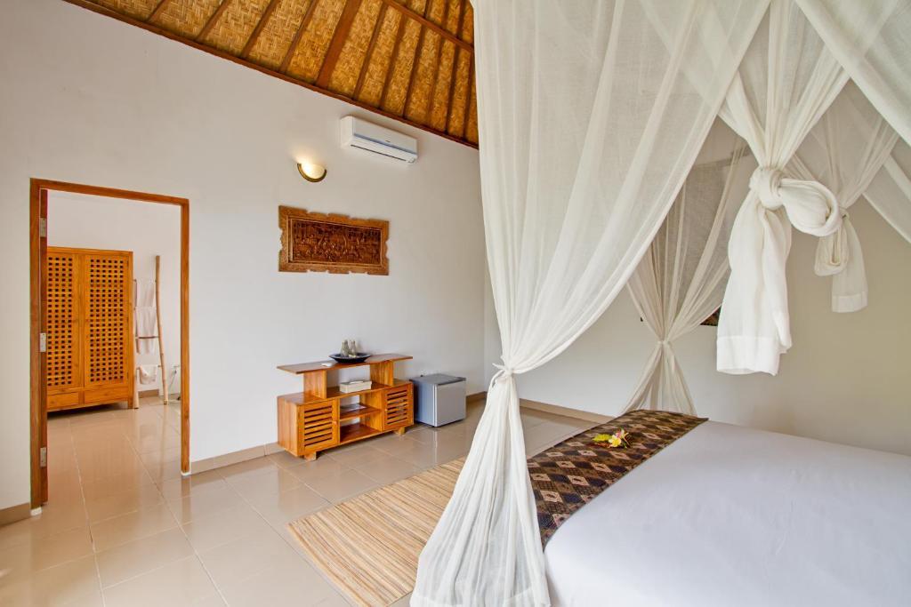 Lembongan Cliff Villas Chambre photo