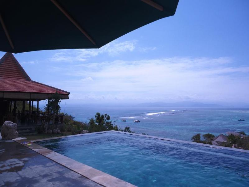 Lembongan Cliff Villas Extérieur photo