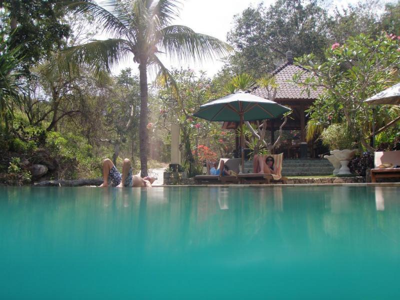 Lembongan Cliff Villas Extérieur photo