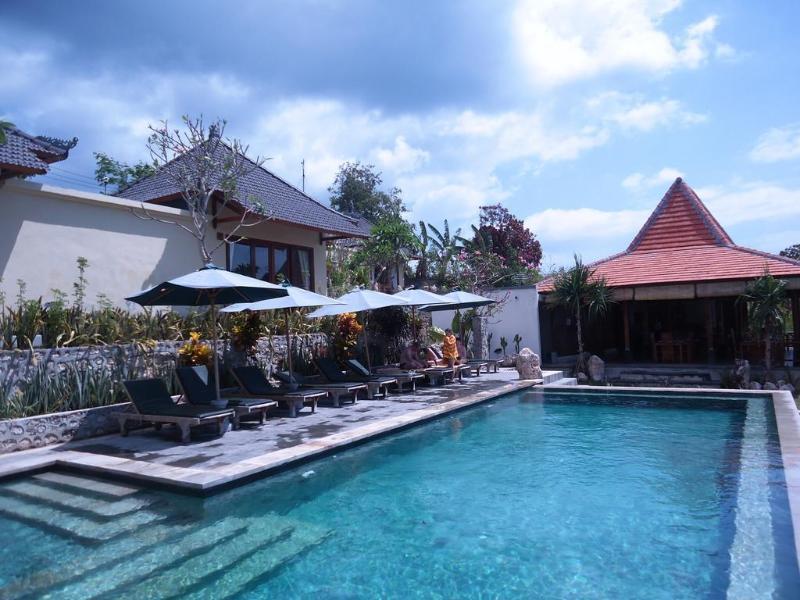 Lembongan Cliff Villas Extérieur photo